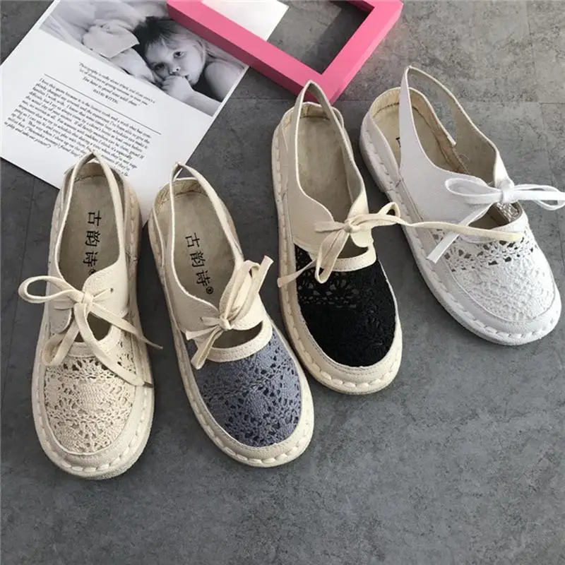2018 new simple white shoes soft bottom mesh flat shoes women retro literary casual shoes.
2018 new simple white shoes soft bottom mesh flat shoes women retro literary casual shoes.