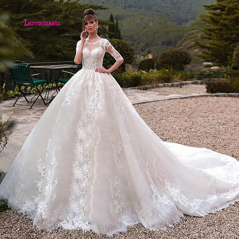 LEIYINXIANG Princess New Arrival 2019Wedding Dress Bride Dress Vestido De Noiva Sereia Robe Sexy Ball Gown Half Luxury Appliques
LEIYINXIANG Princess New Arrival 2019Wedding Dress Bride Dress Vestido De Noiva Sereia Robe Sexy Ball Gown Half Luxury Appliques