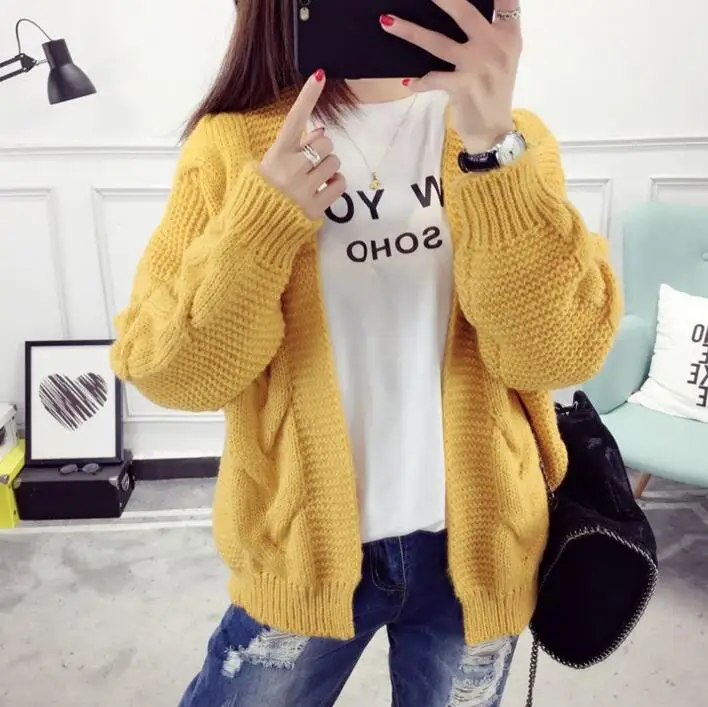 2019 Women Sweater Tops Vintage Ladies Cardigans White Pull Femme Winter Casual Sweater
2019 Women Sweater Tops Vintage Ladies Cardigans White Pull Femme Winter Casual Sweater