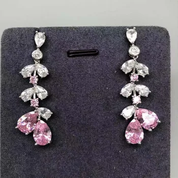 Pink Stone Long Leaf Cz AAA Cubic Zirconia Popular Brand Luxury Design Dangle Earrings For Women Accessories Party Jewelry
Pink Stone Long Leaf Cz AAA Cubic Zirconia Popular Brand Luxury Design Dangle Earrings For Women Accessories Party Jewelry