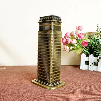 3D Metal Craft European Flatiron District Fuller Building miniaturas Vintage Bronze Home Decor Art Gift Accessory 9 * 7 * 18CM
3D Metal Craft European Flatiron District Fuller Building miniaturas Vintage Bronze Home Decor Art Gift Accessory 9 * 7 * 18CM