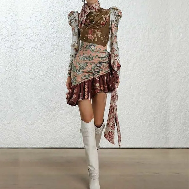 Autumn Runway Designer Woman Mini Dress Sexy Exposed Waist Patchwork Bow Tie Bow Collar Print Short Dress Christmas Vestidos
Autumn Runway Designer Woman Mini Dress Sexy Exposed Waist Patchwork Bow Tie Bow Collar Print Short Dress Christmas Vestidos