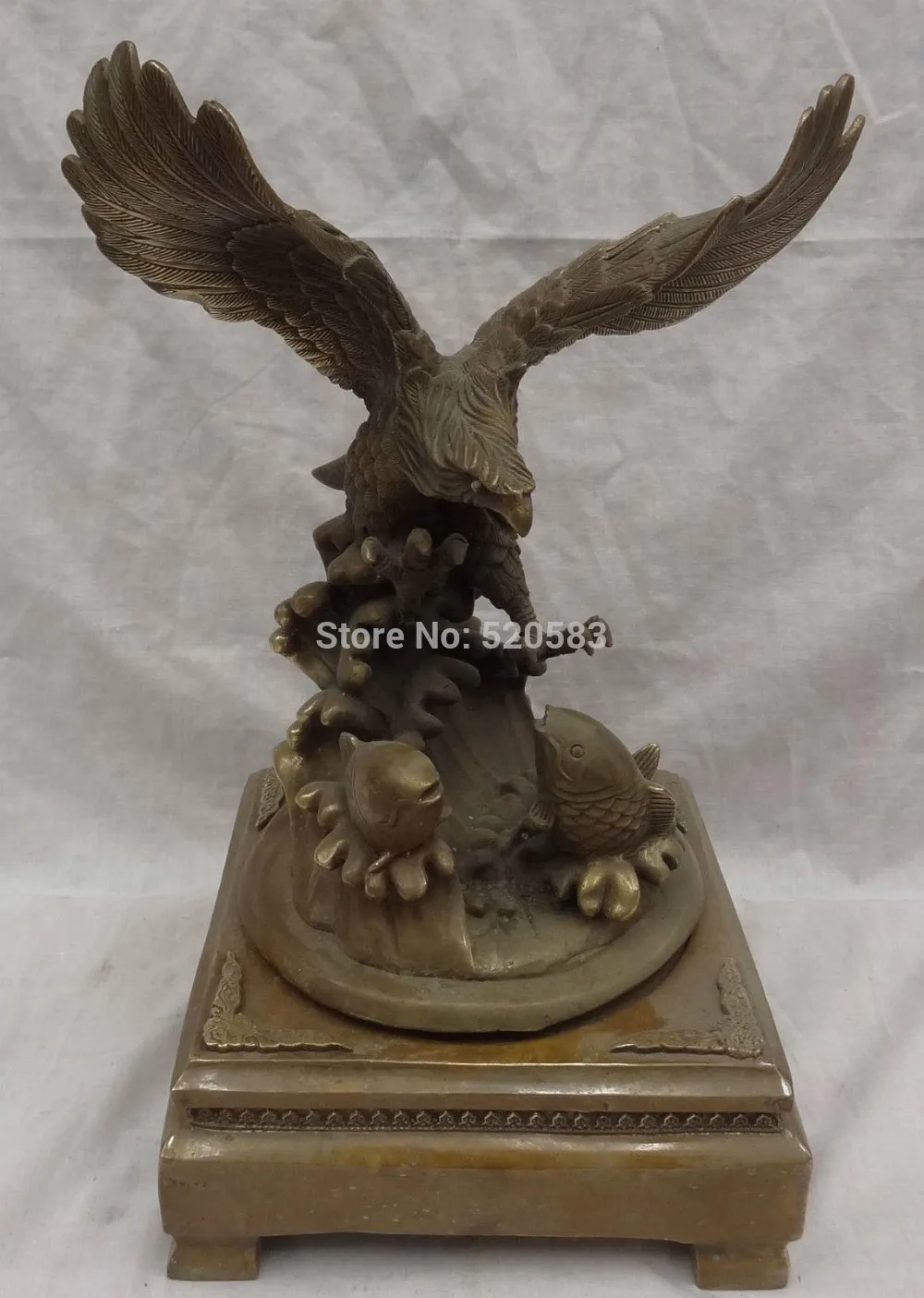 15" Chinese Bronze Sculpture Grand Prospect Wealth Eagle Hawk Catch Fish Statue
15" Chinese Bronze Sculpture Grand Prospect Wealth Eagle Hawk Catch Fish Statue