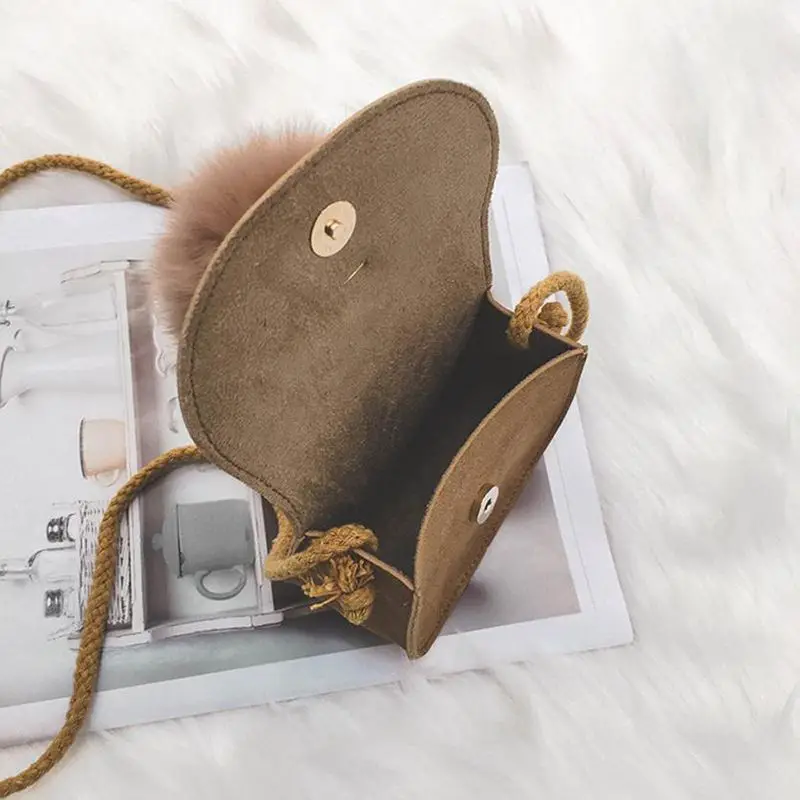 New Children Girls Cute Hairball Leather Messenger Bag Handbag Shoulder Bag for Baby Girls Mini Crossbody Bag
New Children Girls Cute Hairball Leather Messenger Bag Handbag Shoulder Bag for Baby Girls Mini Crossbody Bag
