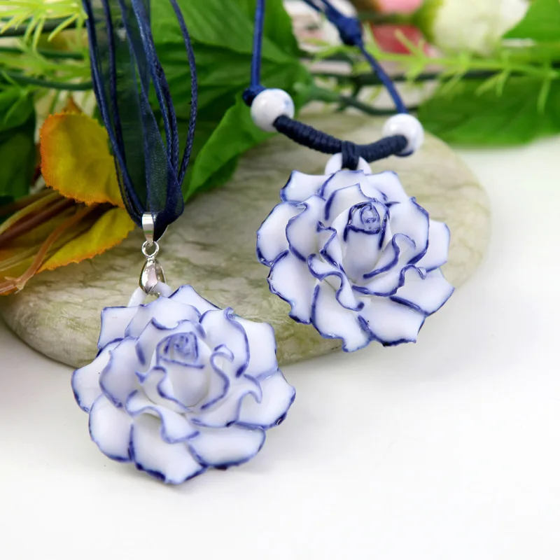 2014 Newly Fashion Exquisite Two STYLE Chain Blue Love Rose Porcelain Best Gift Originality Ceramic Pendant Necklace N2083
2014 Newly Fashion Exquisite Two STYLE Chain Blue Love Rose Porcelain Best Gift Originality Ceramic Pendant Necklace N2083