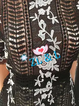 Flower pattern embroidery 60225 Nigeria lace fabric French mesh African tulle suitable for dresses women's clothing
Flower pattern embroidery 60225 Nigeria lace fabric French mesh African tulle suitable for dresses women's clothing