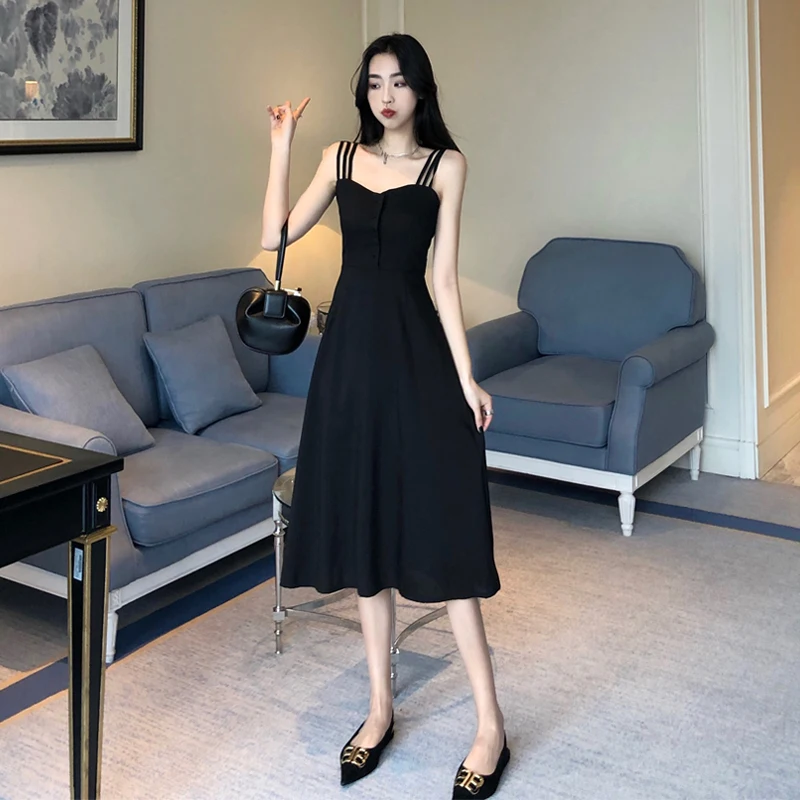 New women's clothes Korea retro strapless waist slim slimming strap dress 2019 summer sleeveless black A line women midi dress
New women's clothes Korea retro strapless waist slim slimming strap dress 2019 summer sleeveless black A line women midi dress