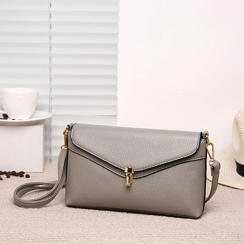KYYSLO Luxury lock Women's Bag Korean fashion wild simple Women Shoulder Bag Summer High Quality PU Leather Messenger bag
KYYSLO Luxury lock Women's Bag Korean fashion wild simple Women Shoulder Bag Summer High Quality PU Leather Messenger bag