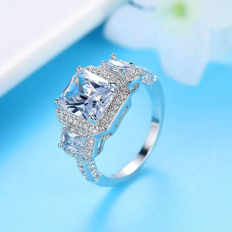 Dovolov Engagement Crystal Cubic Zirconia Plated White Gold Exquisite Square shape women rings for women
Dovolov Engagement Crystal Cubic Zirconia Plated White Gold Exquisite Square shape women rings for women