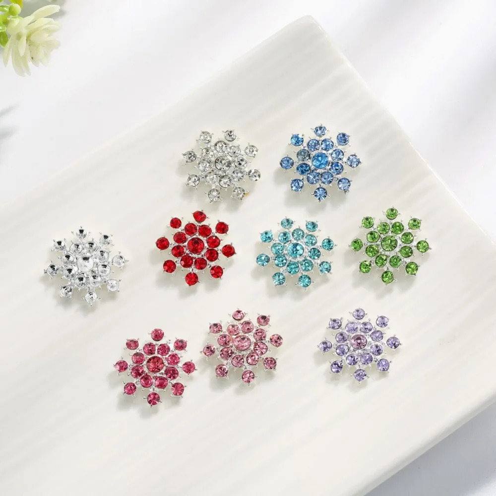 22mm flatback rhinestone button snowflake for Christmas 10PCS can MIX colors(BTN-5398)
22mm flatback rhinestone button snowflake for Christmas 10PCS can MIX colors(BTN-5398)