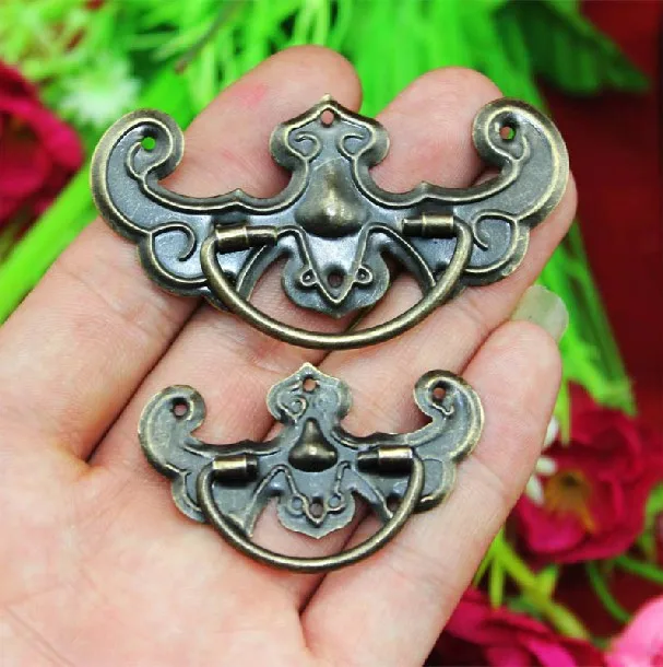 Antique handle the bat handle cabinet drawer handle decoration accessories small metal handle
Antique handle the bat handle cabinet drawer handle decoration accessories small metal handle