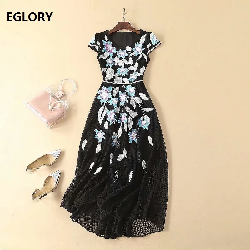 Top Grade New 2019 Spring Summer Evening Long Dresses Women Hollow Out Embroidery Short Sleeve Vintage Long Party Maxi Dress
Top Grade New 2019 Spring Summer Evening Long Dresses Women Hollow Out Embroidery Short Sleeve Vintage Long Party Maxi Dress