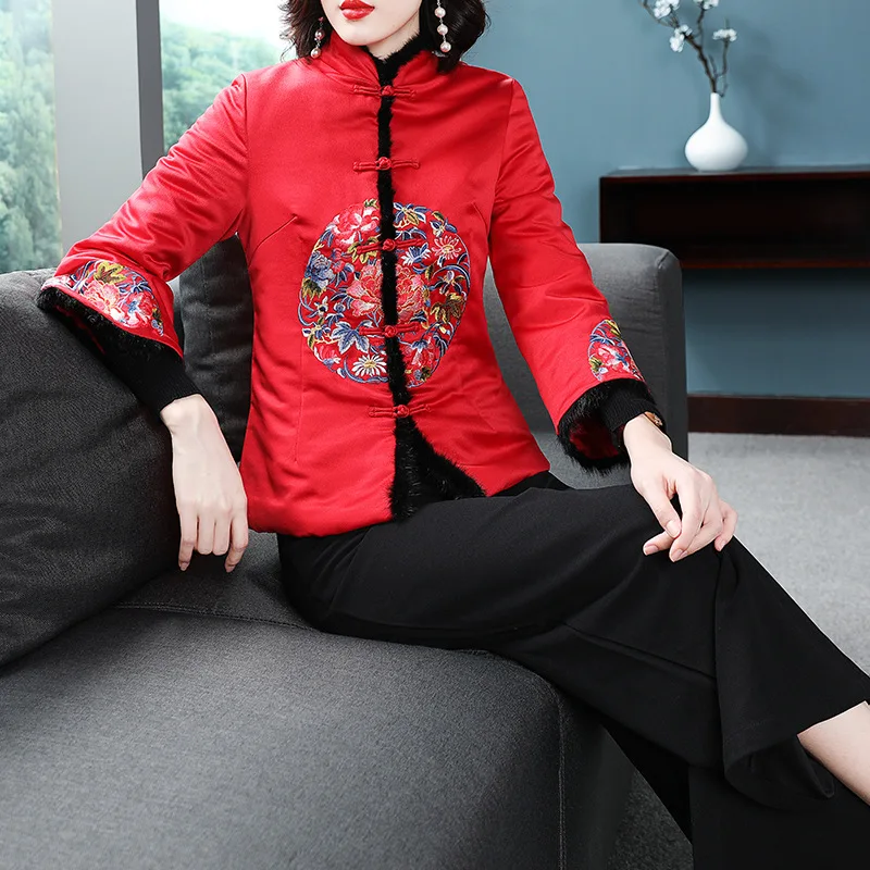 High Quality Brand Parka Jacket Winter Casacos Feminino 2018 Women Vintage Embroidery Rabbit Hair Patchwork Warm Parka Coat XXL
High Quality Brand Parka Jacket Winter Casacos Feminino 2018 Women Vintage Embroidery Rabbit Hair Patchwork Warm Parka Coat XXL
