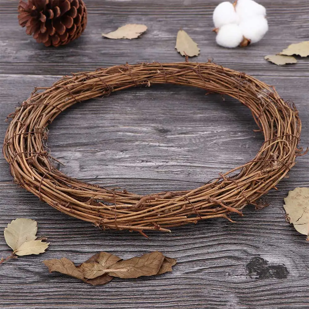 1pcs Wedding Decoration 10-30cm Summer Party Wedding Wreaths Decoration Garland Material Rattan Wreath DIY Wreath Party
1pcs Wedding Decoration 10-30cm Summer Party Wedding Wreaths Decoration Garland Material Rattan Wreath DIY Wreath Party