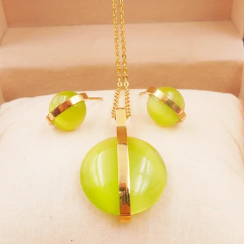 Cute Women Stainless Steel Jewelry yellow color Big Opal Couple Earrin gs Pendant Necklace set EV-G139
Cute Women Stainless Steel Jewelry yellow color Big Opal Couple Earrin gs Pendant Necklace set EV-G139
