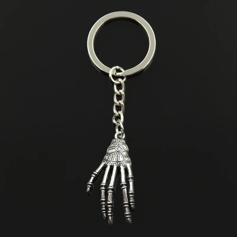 Fashion 30mm Key Ring Metal Key Chain Keychain Jewelry Antique Silver Plated skeleton skull claws 39x20mm Pendant
Fashion 30mm Key Ring Metal Key Chain Keychain Jewelry Antique Silver Plated skeleton skull claws 39x20mm Pendant