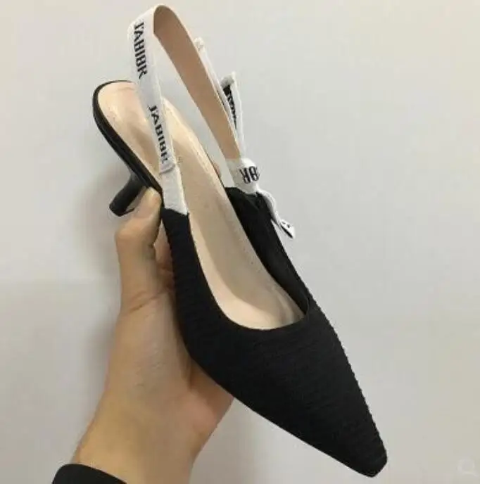 Plus Size 34-40 Women Sandals Pointed Toe pu 4cm High Heels Women Pumps Wedding Shoes Woman Elastic band Bowtie
Plus Size 34-40 Women Sandals Pointed Toe pu 4cm High Heels Women Pumps Wedding Shoes Woman Elastic band Bowtie