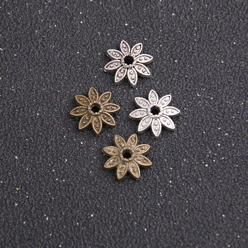 

18pcs 14*14mm Two Color Ancient Alloy Receptacle Charms Bead Pendants Fit DIY Earring Bracelet Necklace Jewelry Making