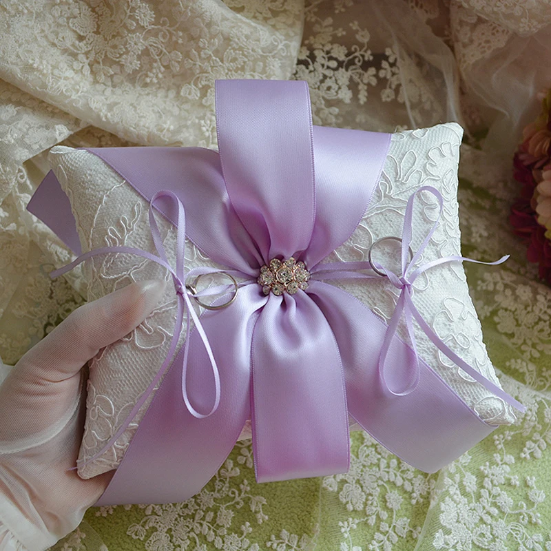 Lavender Purple Ribbon Ring Pillow Cushion Big Bowknot Glisten Rhinestone Ring Pillow Bride Wedding Decoration
Lavender Purple Ribbon Ring Pillow Cushion Big Bowknot Glisten Rhinestone Ring Pillow Bride Wedding Decoration