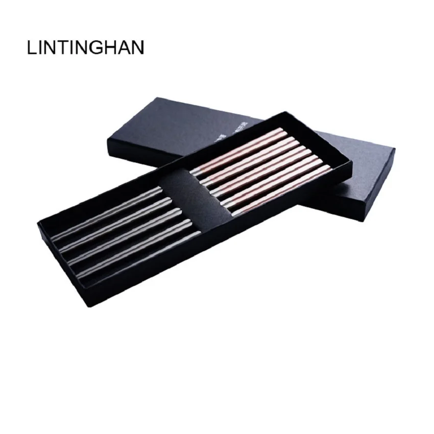 Stainless steel alloy chopsticks 304 high-end meal gift with black gold white gold square non-slip Chinese gold plated chopstick
Stainless steel alloy chopsticks 304 high-end meal gift with black gold white gold square non-slip Chinese gold plated chopstick