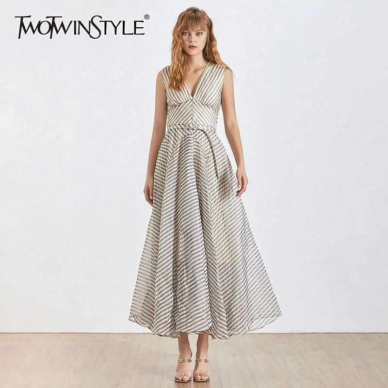 TWOTWINSTYLE Elegant Striped Dress For Women V Neck Sleeveless High Waist Large Size Dresses Female 2019 Fashion Summer New
TWOTWINSTYLE Elegant Striped Dress For Women V Neck Sleeveless High Waist Large Size Dresses Female 2019 Fashion Summer New