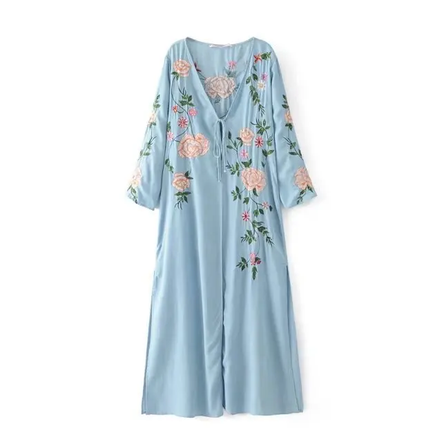Floral Embroidery Light Blue Denim Dress Deep V Long Sleeve Maxi Long Dress Sexy Split Cardigan kimono Dress vestido
Floral Embroidery Light Blue Denim Dress Deep V Long Sleeve Maxi Long Dress Sexy Split Cardigan kimono Dress vestido