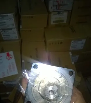 NEW&ORIGINAL ORIGINAL GYS401DC2-T2C SERVO MOTOR GYS401DC2-T2C *Please contact us for real photo,100% real stock*
NEW&ORIGINAL ORIGINAL GYS401DC2-T2C SERVO MOTOR GYS401DC2-T2C *Please contact us for real photo,100% real stock*