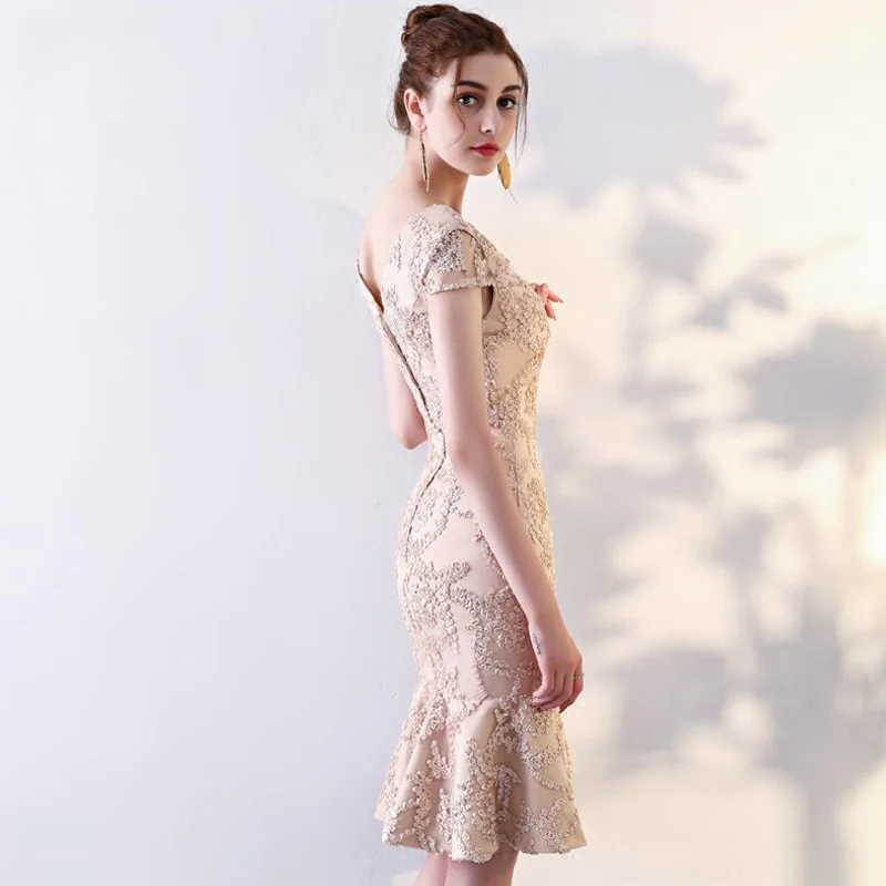 Elegant Women's Banquet Dress V-neck Lace Mermaid Dresses Slim Sexy Embroidery Evening Gowns Luxury Solid Women Clothing WM235
Elegant Women's Banquet Dress V-neck Lace Mermaid Dresses Slim Sexy Embroidery Evening Gowns Luxury Solid Women Clothing WM235