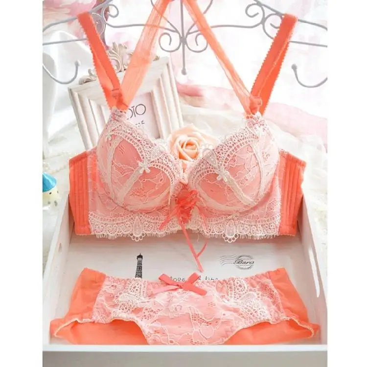 Бюстгальтер 