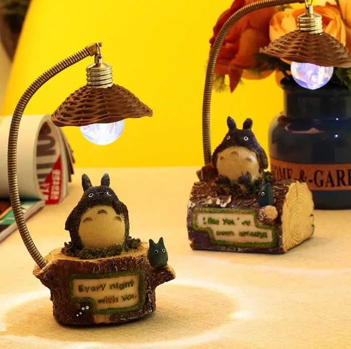 cartoon Totoro stars landscape lamp bedside night light creative resin home furnishings craft gifts
cartoon Totoro stars landscape lamp bedside night light creative resin home furnishings craft gifts