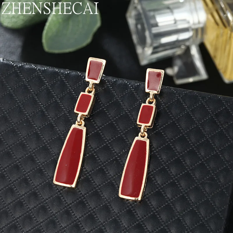 Metal Earrings Geometrica Hollow Personality Simple Style Fashion Jewelry For Woman Girls Prom Party Wedding
Metal Earrings Geometrica Hollow Personality Simple Style Fashion Jewelry For Woman Girls Prom Party Wedding