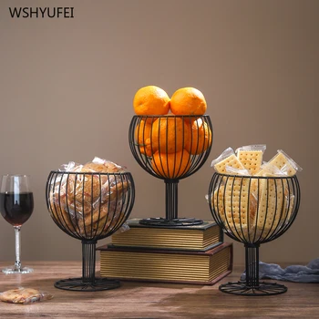 Direct marketing creative shaped fruit basket modern wrought iron snack bowl candy dish living room home coffee table
Direct marketing creative shaped fruit basket modern wrought iron snack bowl candy dish living room home coffee table