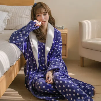 Hot women winter pajama sets blue polka dot robe suits warm cotton pajamas suits flannel gray sleepwear bath robe 3 piece set
Hot women winter pajama sets blue polka dot robe suits warm cotton pajamas suits flannel gray sleepwear bath robe 3 piece set
