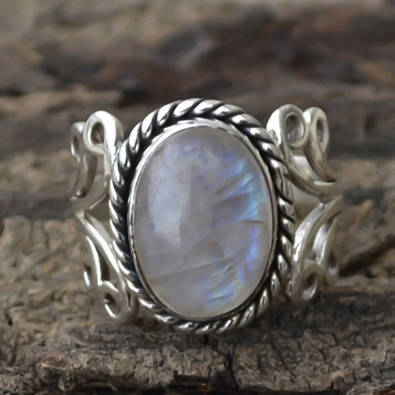 Vintage Tibet Size 6-10 Women's Exaggerated Rainbow Crystal Ring Bohemian Style Glamour Jewelry
Vintage Tibet Size 6-10 Women's Exaggerated Rainbow Crystal Ring Bohemian Style Glamour Jewelry