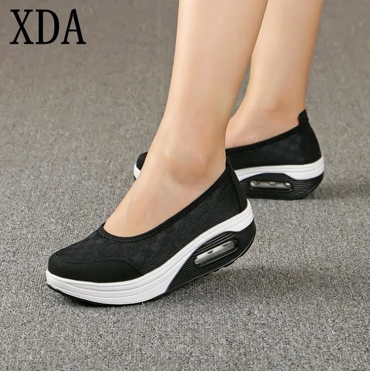 XDA Casual women shoes 2019 New fashion hot Comfortable breathable single shoes mesh platform women shoes Shake Shake Shoes
XDA Casual women shoes 2019 New fashion hot Comfortable breathable single shoes mesh platform women shoes Shake Shake Shoes