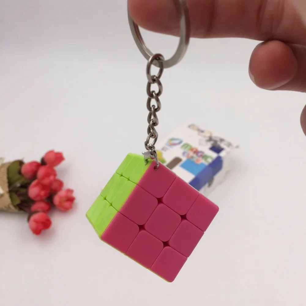 mini key chain Colorful 3x3x3 Three Layers Magical Cube Speed Cubo Non Stickers Puzzle Magical Cube Cool Puzze educational Toy
mini key chain Colorful 3x3x3 Three Layers Magical Cube Speed Cubo Non Stickers Puzzle Magical Cube Cool Puzze educational Toy