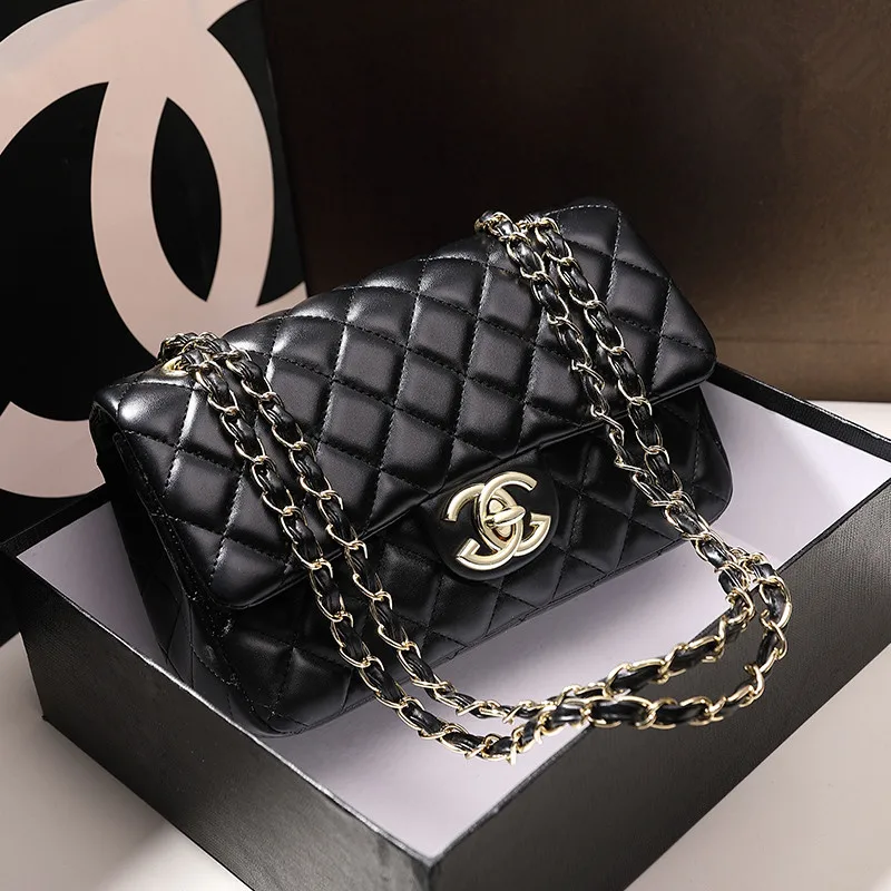 Fashion Women Shoulder Bags 
Fashion Women Shoulder Bags