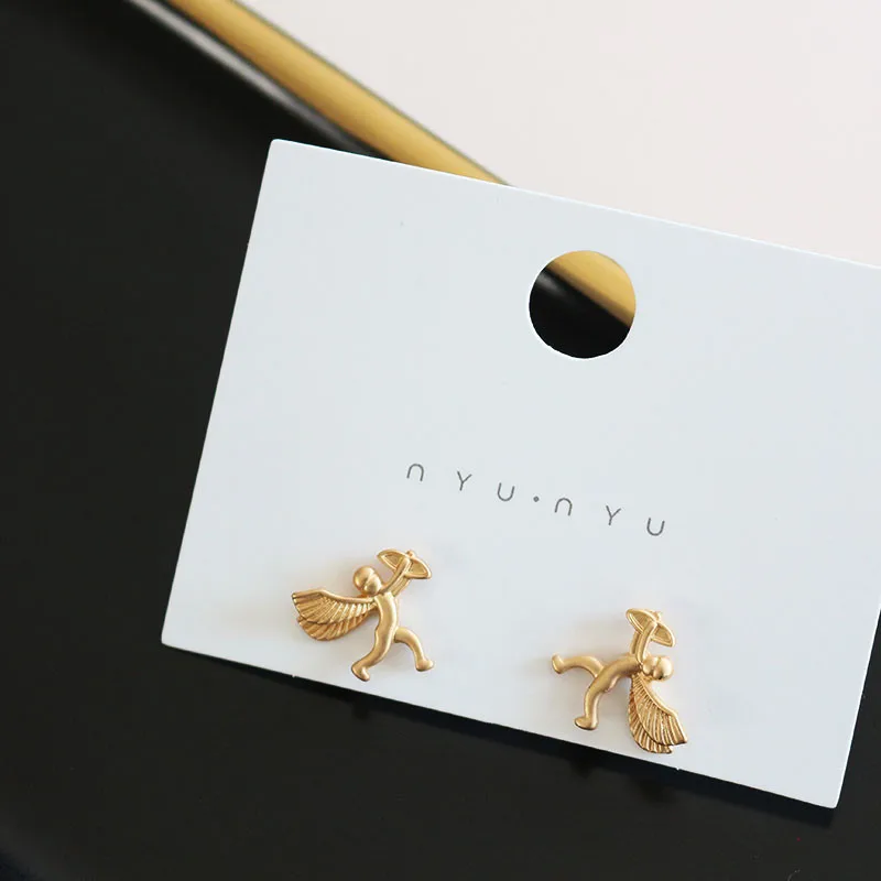 Comiya Fashion Stud Earrings For Women Gold Color Angel Pattern Personality Accessories Zinc Alloy Statement Earring
Comiya Fashion Stud Earrings For Women Gold Color Angel Pattern Personality Accessories Zinc Alloy Statement Earring