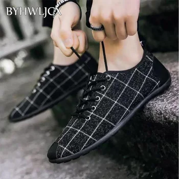 Men's non-leather casual shoes breathable canvas flat shoes summer soft rubber men sneakers suitable for driving dress shoes
Men's non-leather casual shoes breathable canvas flat shoes summer soft rubber men sneakers suitable for driving dress shoes