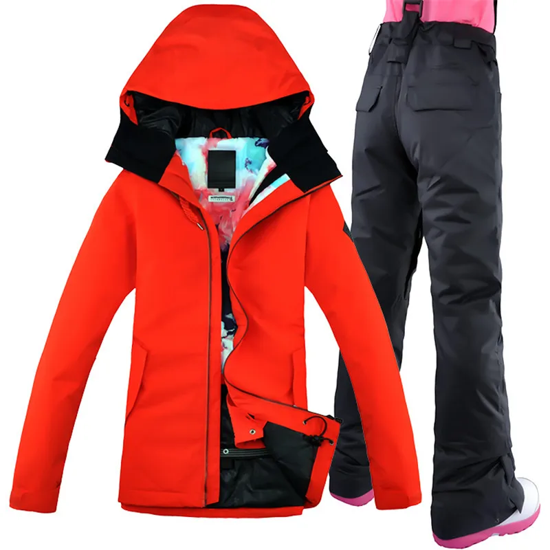 2017 GSOU SNOW Ski Suit Women Scarlet coat Windproof Breathable Waterproof snowboarding Snow Jacket+Pants Warm Clothes Set
2017 GSOU SNOW Ski Suit Women Scarlet coat Windproof Breathable Waterproof snowboarding Snow Jacket+Pants Warm Clothes Set