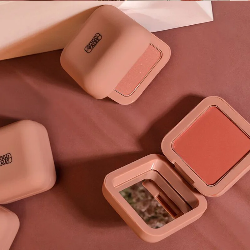 Quiet Elegance Blush Matte light Pearl light natural nude look modify one's face Rouge
Quiet Elegance Blush Matte light Pearl light natural nude look modify one's face Rouge