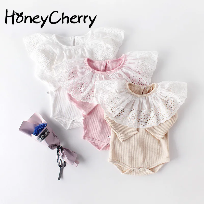 New Girl Baby Bodysuits Big Lace Collar, Bottom-up Hat-dressed Baby's Pure Cotton Long Sleeve Linkage Climbing Suit Jumpsuit
New Girl Baby Bodysuits Big Lace Collar, Bottom-up Hat-dressed Baby's Pure Cotton Long Sleeve Linkage Climbing Suit Jumpsuit