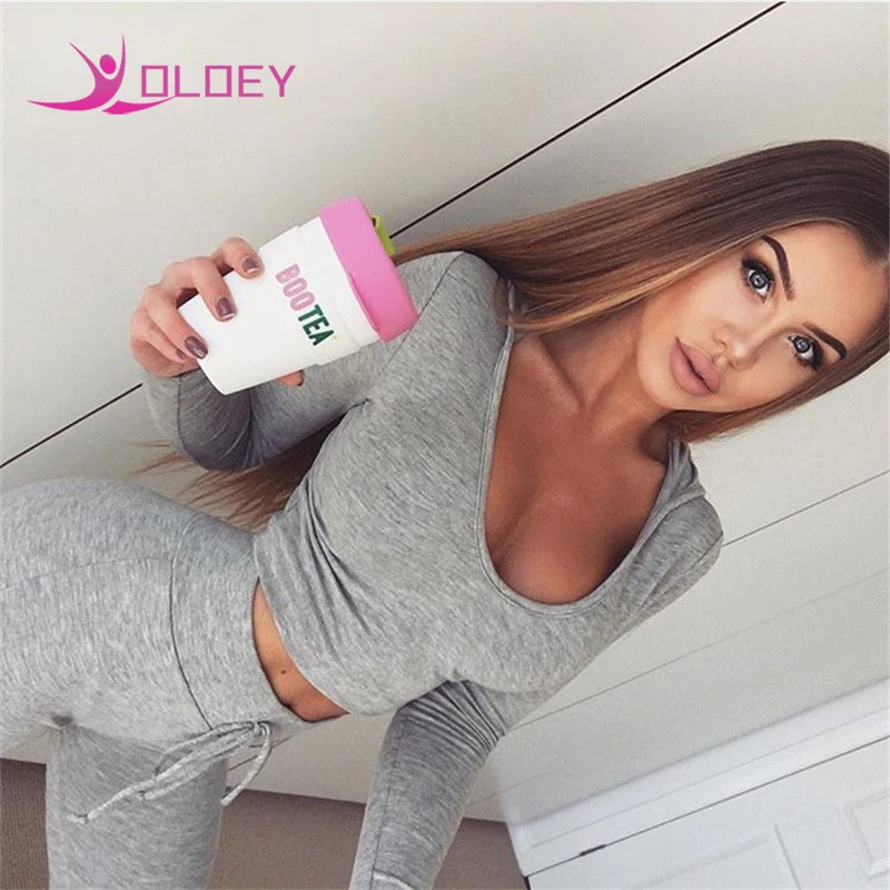 OLOEY Women 2 Piece Set Sportswear Black Grey Tracksuit Short Top + Long Pants Sexy Yoga Set Fitness Suit Yoga costume
OLOEY Women 2 Piece Set Sportswear Black Grey Tracksuit Short Top + Long Pants Sexy Yoga Set Fitness Suit Yoga costume