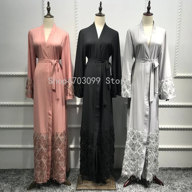 Abayas For Women 2019 Kaftan Abaya Sequin Muslim Hijab Dress Robe Dubai Caftan Marocain Jilbab Qatar Turkish Islamic Clothing
Abayas For Women 2019 Kaftan Abaya Sequin Muslim Hijab Dress Robe Dubai Caftan Marocain Jilbab Qatar Turkish Islamic Clothing