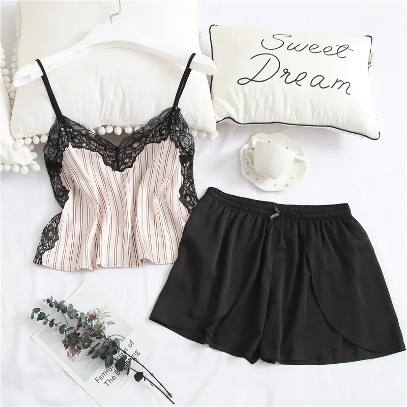 Summer New Patchwork Fashion Woman Pajama Set Lace Spaghetti Strap Short Twinset Sleepwear Ice Silk Soft Pyjama
Summer New Patchwork Fashion Woman Pajama Set Lace Spaghetti Strap Short Twinset Sleepwear Ice Silk Soft Pyjama