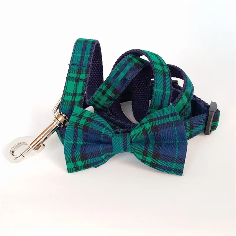 Navy Green plaid dog bow tie, bow attached to black dog collar, Christmas gift, dog lovers, Valentines day gift accessory
Navy Green plaid dog bow tie, bow attached to black dog collar, Christmas gift, dog lovers, Valentines day gift accessory