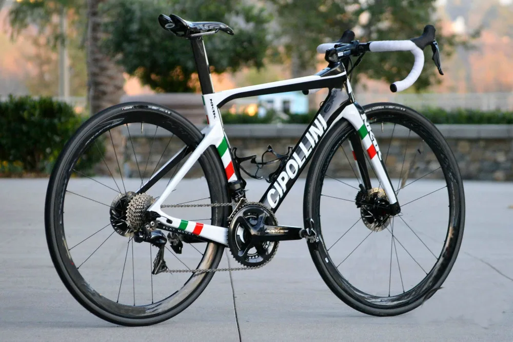 Cipollni NK1K Disc Disk Carbon Road World Champion Complete bike with Original R7020 / R8020 groupset Full bike parts
Cipollni NK1K Disc Disk Carbon Road World Champion Complete bike with Original R7020 / R8020 groupset Full bike parts