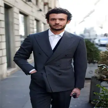 2019 grey double breasted tuxedos wide peaked lapel men suit smart business men suit casual street slim fit jacket 3 pieces
2019 grey double breasted tuxedos wide peaked lapel men suit smart business men suit casual street slim fit jacket 3 pieces