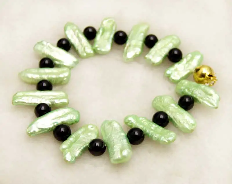 Qingmos Green Bracelet for Women & Natural 20-25mm Freshwater Biwa Pearl and 6mm Round Black beads 7.5''-bra372 Free Shipping |