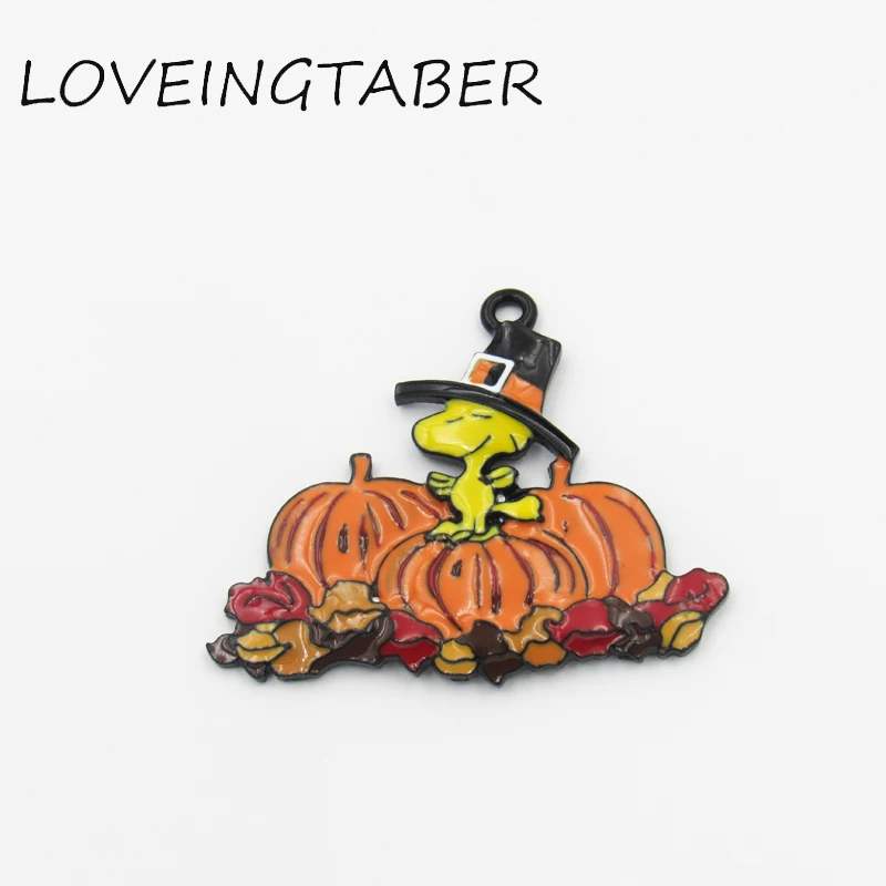 Newest 50mm*37mm 10pcs/lot Cartoon Bird on the Pumpkins Full Enamel Pendants For Thanksgiving Jewelry Making
Newest 50mm*37mm 10pcs/lot Cartoon Bird on the Pumpkins Full Enamel Pendants For Thanksgiving Jewelry Making